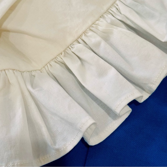 EXPRESS Classic White Smocked Ruffle Blous - Picture 3 of 6